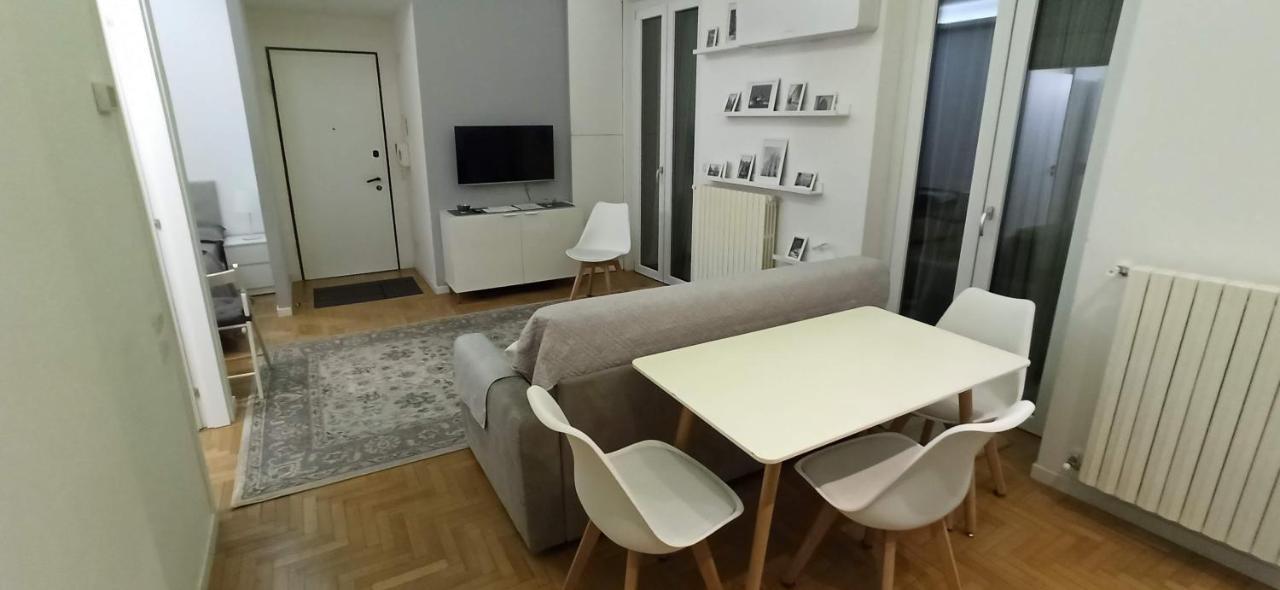 Luxury House Lupetta 3 Apartment Milan Exterior photo
